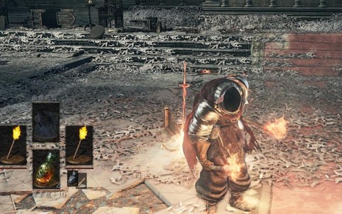 黑暗之魂3火把怎么装备