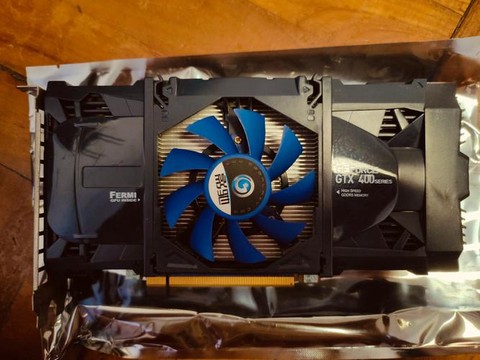 玩英雄联盟什么显卡